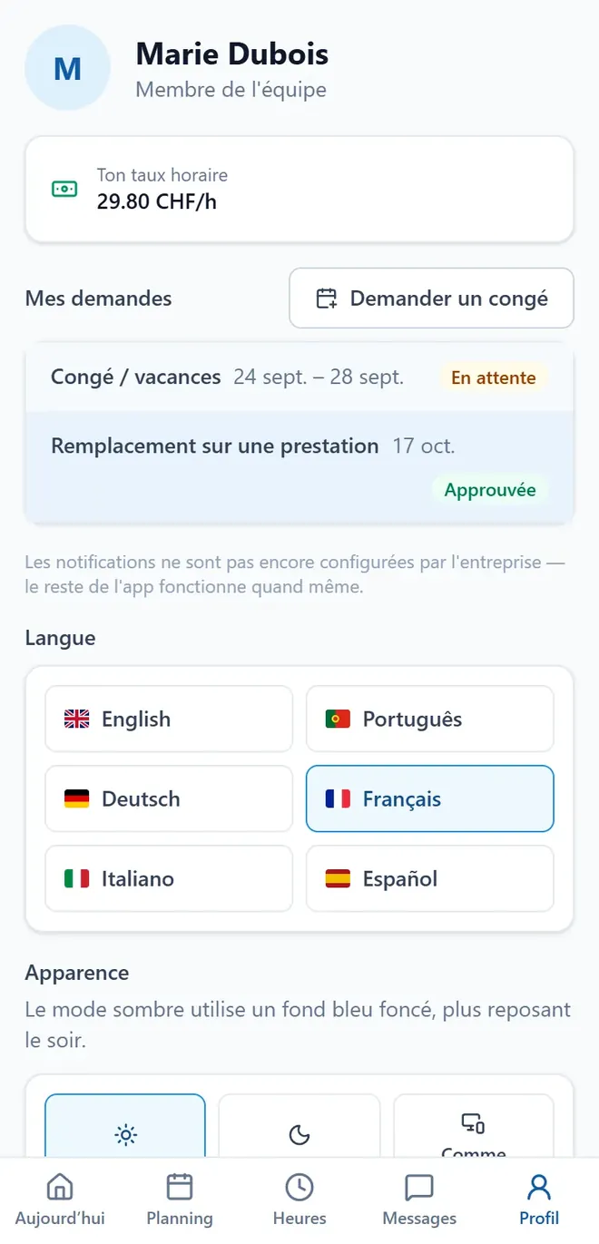 O perfil da funcionária, com o francês escolhido como língua.